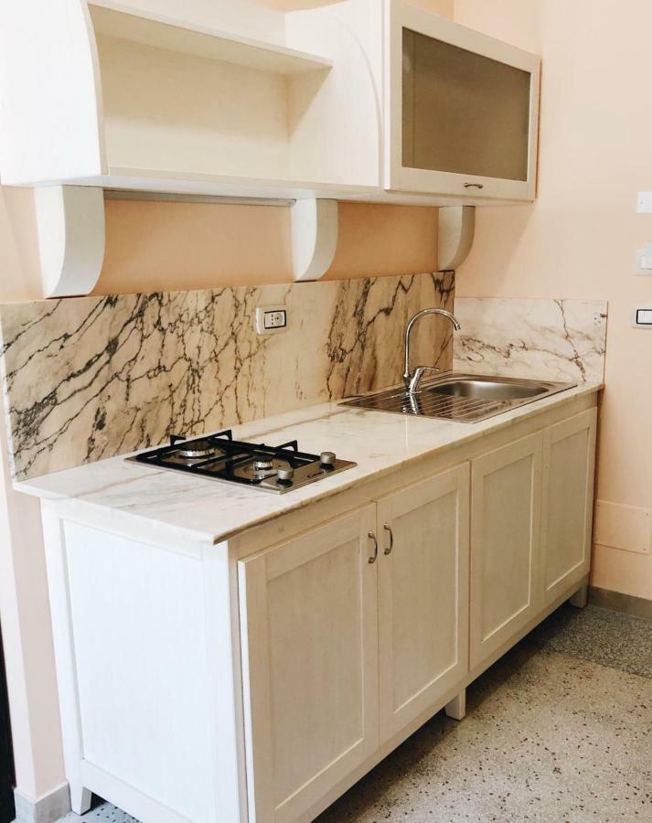 4 Balconi Liberty Apartments 莱切 外观 照片