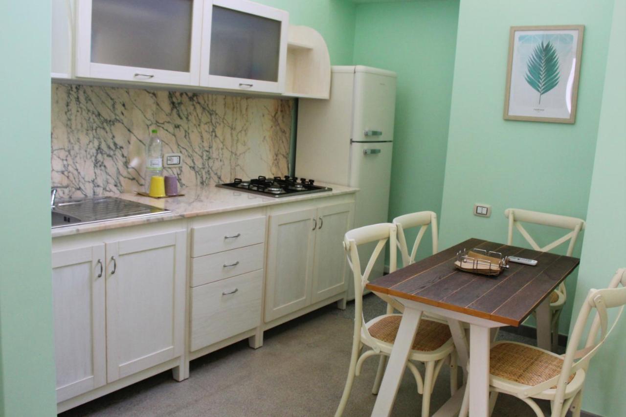 4 Balconi Liberty Apartments 莱切 外观 照片